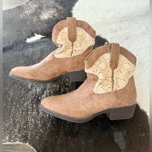 Madden Girl Brown Western Short Boots with Cream Lace